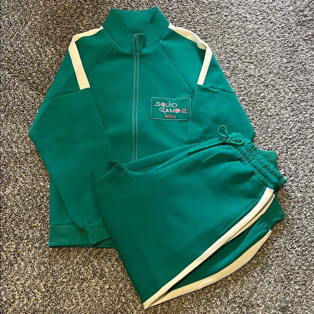 SQUID GAME 2 OFFICIAL NETFLIX PROMO Track Jump Suit Set Size S/M